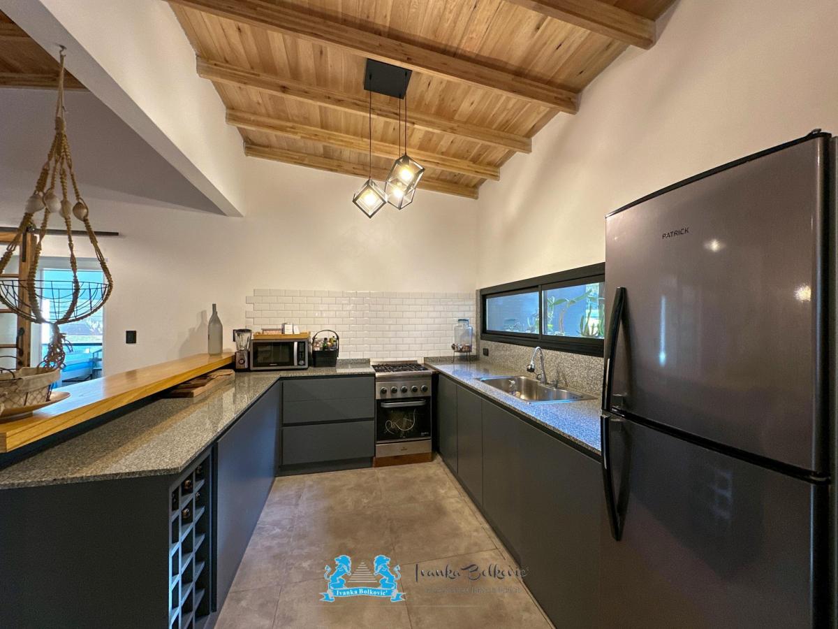 Casa Venta en Costa Esmeralda, Barrio Senderos 4 con Entorno Natural Arbolado 4
