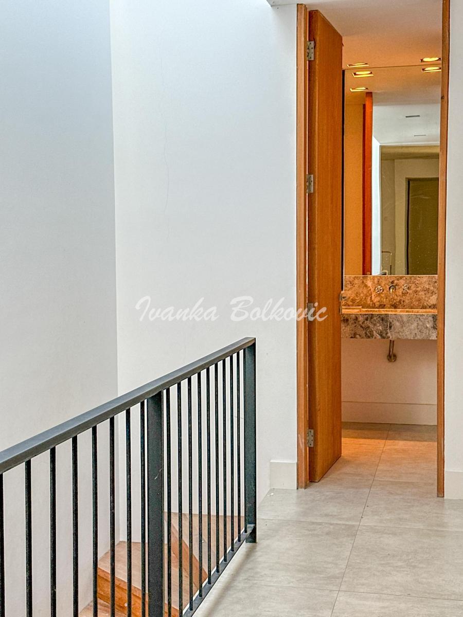 Venta Moderna Casa Hormigon Visto Costa Esmeralda - 4