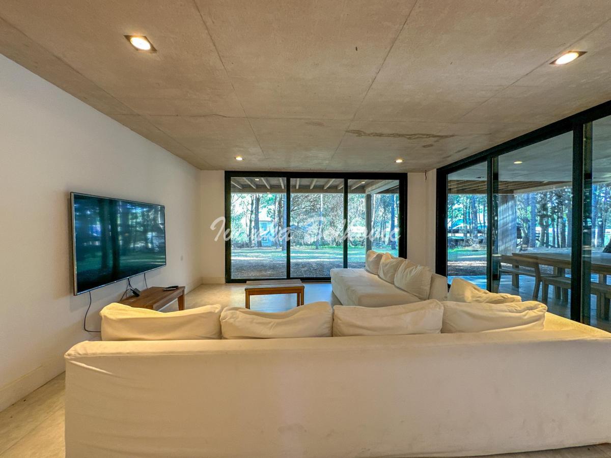 Venta Moderna Casa Hormigon Visto Costa Esmeralda - 3
