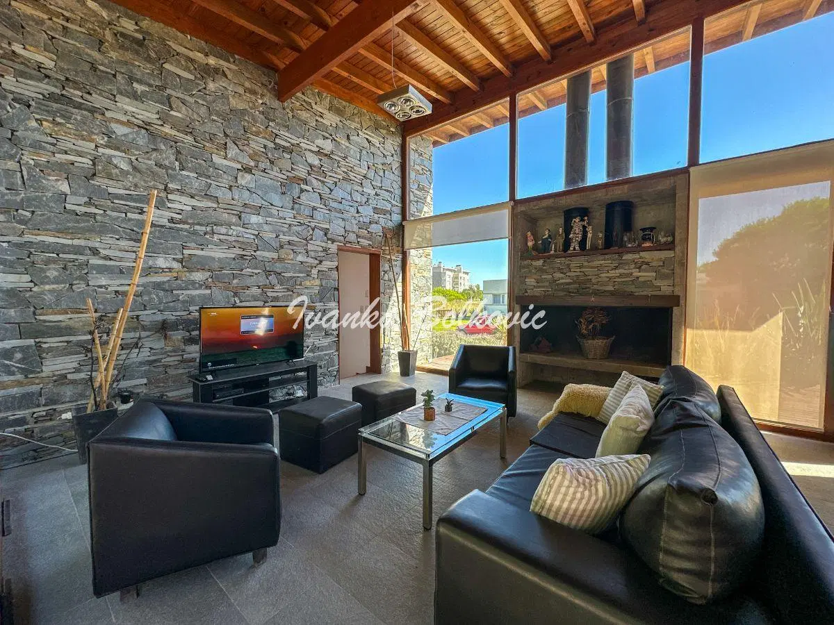 Casa De 166 M2 Con 3 Dorm. Garaje en Venta Costa Esmeralda 4