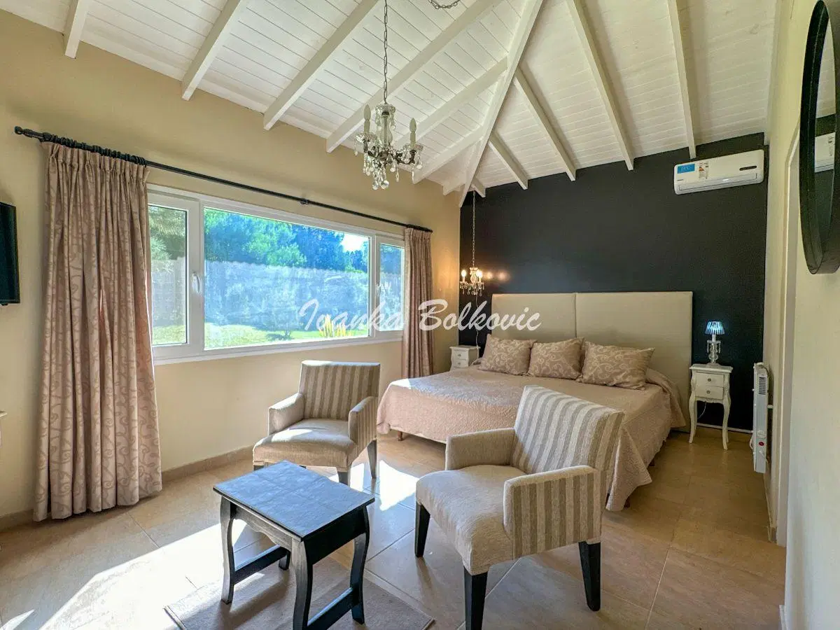 Casa Con 175 M2 Y 3 Dorm. En Suite Venta En Costa Esmeralda Pileta 3