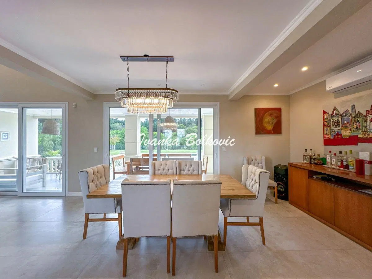 Casa De 380 M2 Con 6 Dorm. En Venta En Costa Esmeralda De Impronta Elegante Y Atemporal 5