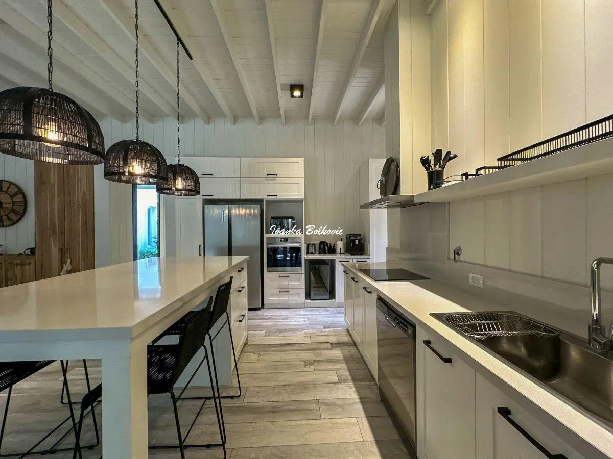 Casa de 280 m² con 4 dormitorios Venta Maritimo Costa Esmeralda 5