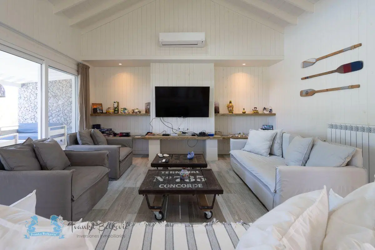 Venta Casa Costa Esmeralda Encanto Natural - Estilo Único 3