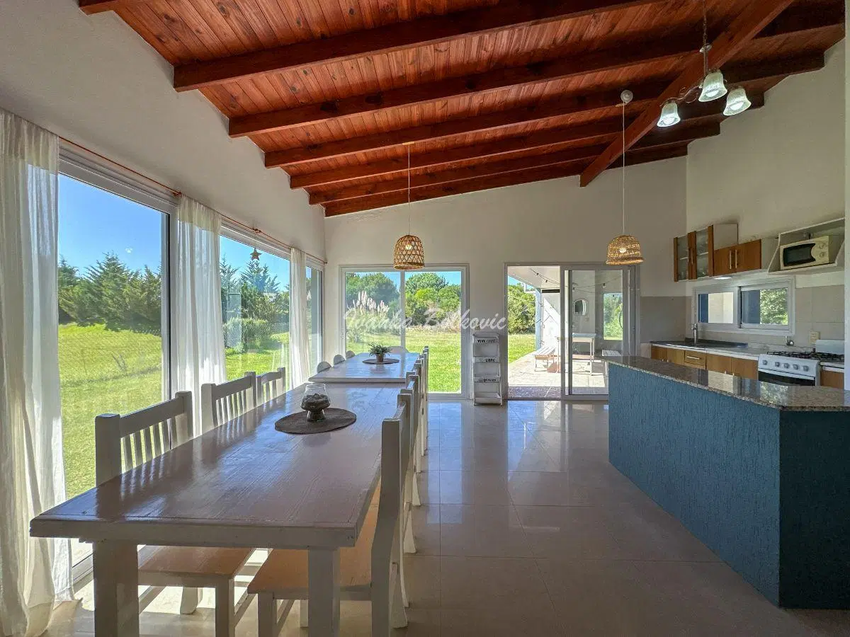 Casa Con 3 Dorm. Valor mercado Venta En Costa Esmeralda 3