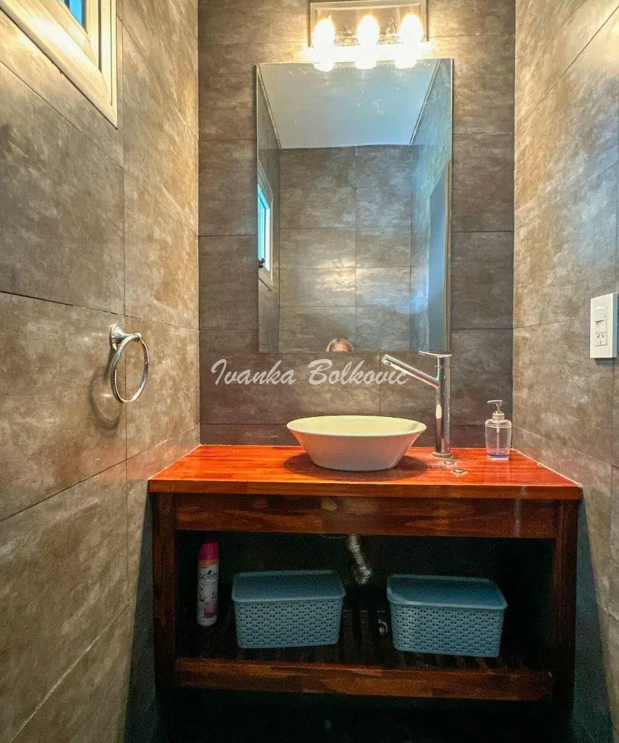 Casa Con 304 M2 - 5 Habitaciones En Venta Costa Esmeralda 5