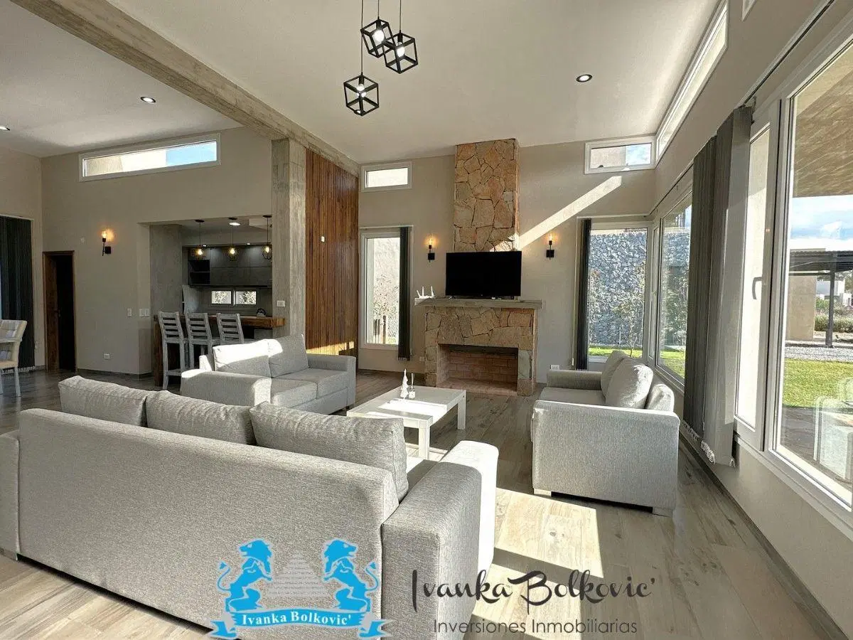Casa Golf 2 Con 220 M2 Totales - 4 Habitaciones 2 En Suite - Venta 4