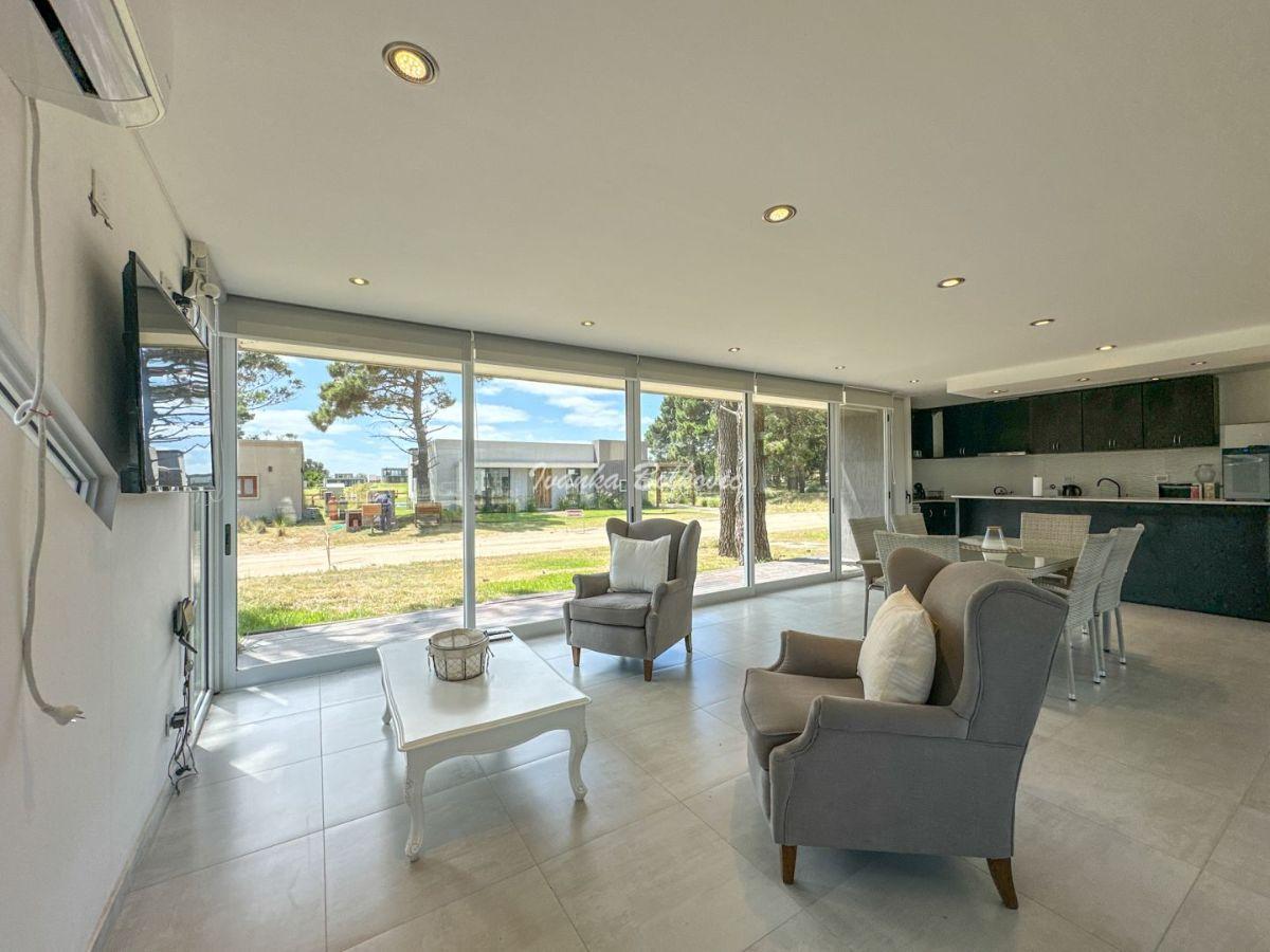 Foto de Casa Con 151 M² Con 3 Dormitorios Venta Costa Esmeralda - Nuevo Valor!!, imagen 4