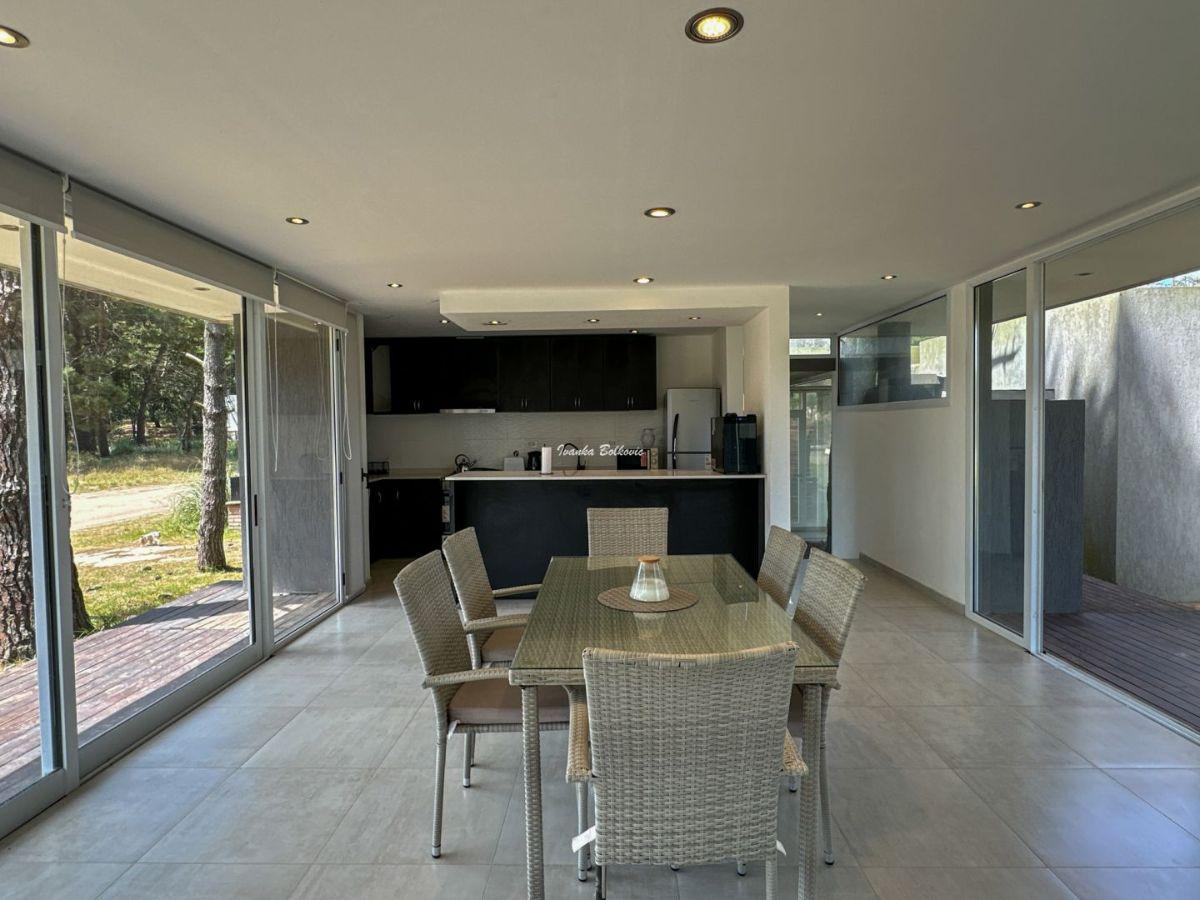 Foto de Casa Con 151 M² Con 3 Dormitorios Venta Costa Esmeralda - Nuevo Valor!!, imagen 3