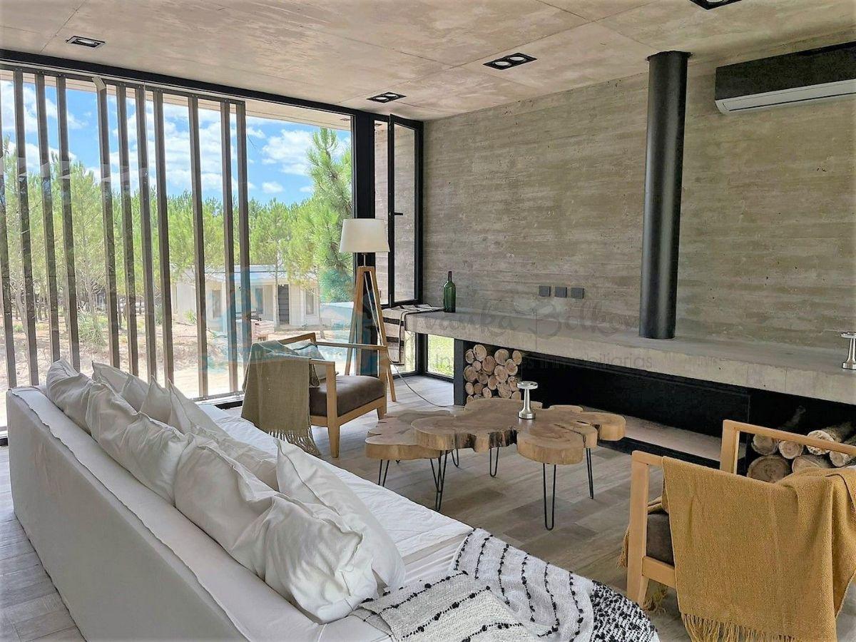 Foto de Venta Casa Estilo Hormigón Visto - Costa Esmeralda a Pasos del Mar, imagen 4