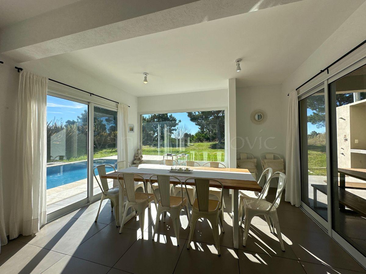 Foto de Venta Casa 288 M2 Costa Esmeralda Con Piscina Sobre Loma, imagen 5