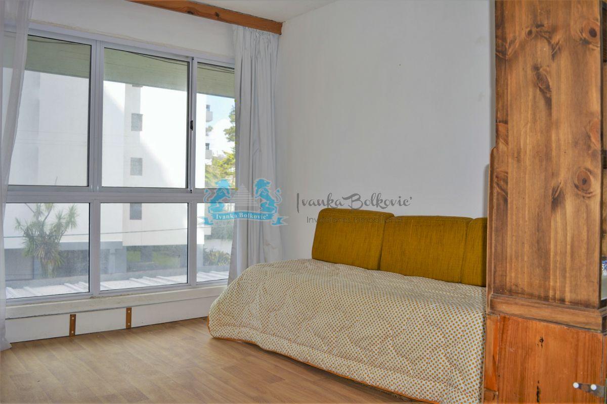 Foto de Venta Departamento Monoambiente Pinamar Centro Playa, imagen 2