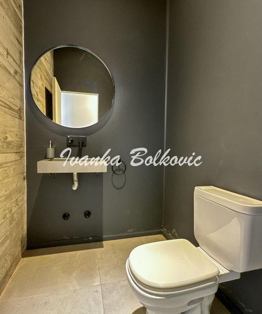 Foto de Venta Casa De Hormigón Visto En Punta Médanos - 3 Dorm 3 Baños, imagen 5