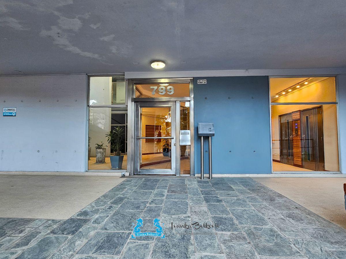 Foto de Venta Departamento Monoambiente con Cochera Pinamar Centro, imagen 3