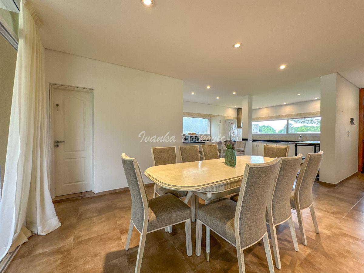 Foto de Venta Casa Barrio Golf Gas Natural Piscina Costa Esmeralda, imagen 1