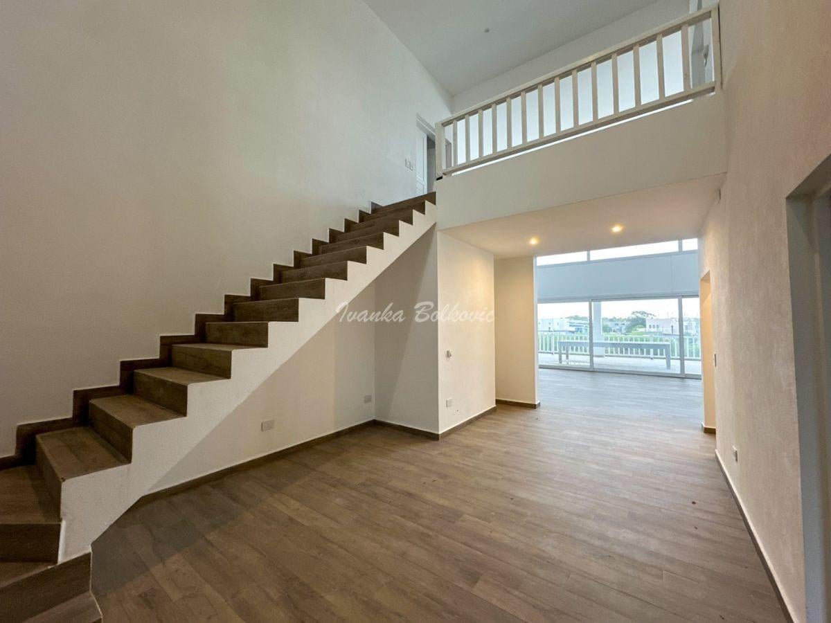 Foto de Venta Tremenda Casa 6 Dormitorios - 500 m² a Estrena Costa Esmeralda, imagen 3