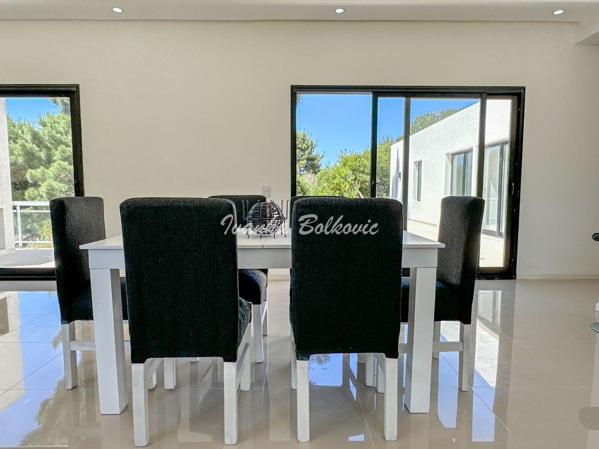 Foto de Venta Casa Estrenar con Pileta: 3 Dorm. a Valor Increíble Costa, imagen 3