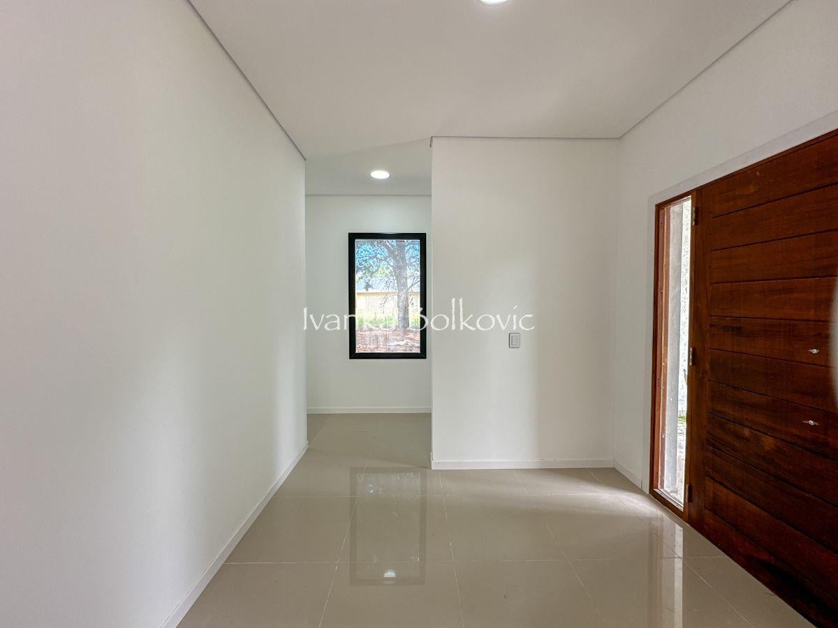 Foto de Venta Casa Estrenar con Pileta: 3 Dorm. a Valor Increíble Costa, imagen 1