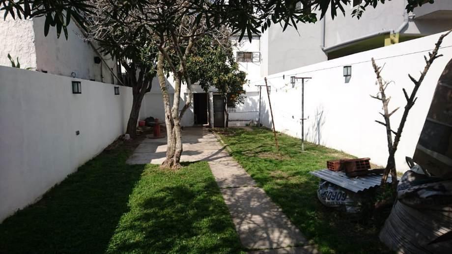 Casa en Venta con Local - 3 Ambientes con Jardín en Tigre 4