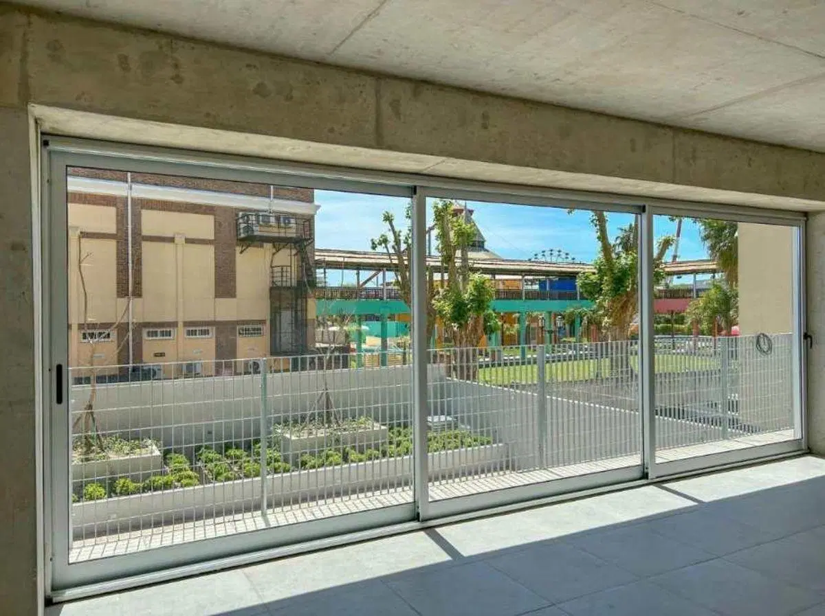 Departamento en venta 2 ambientes con cochera Tigre Centro 4
