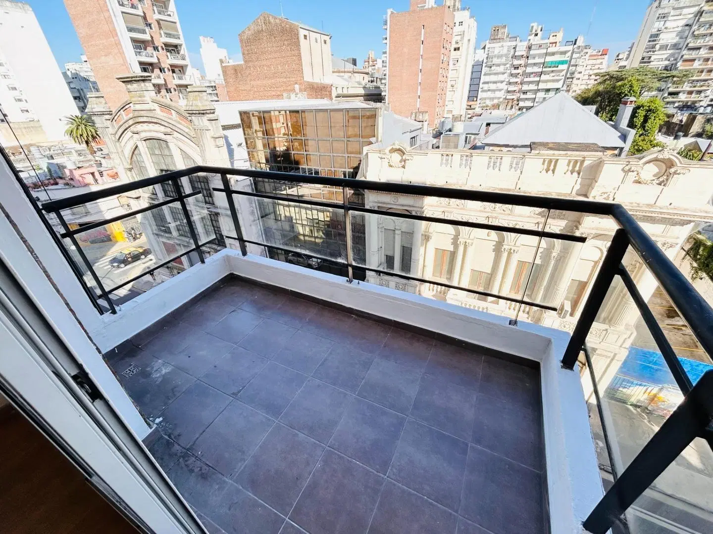 Depto. Semipiso 1 Dormitorio con Cochera | Buenos Aires 1100 5