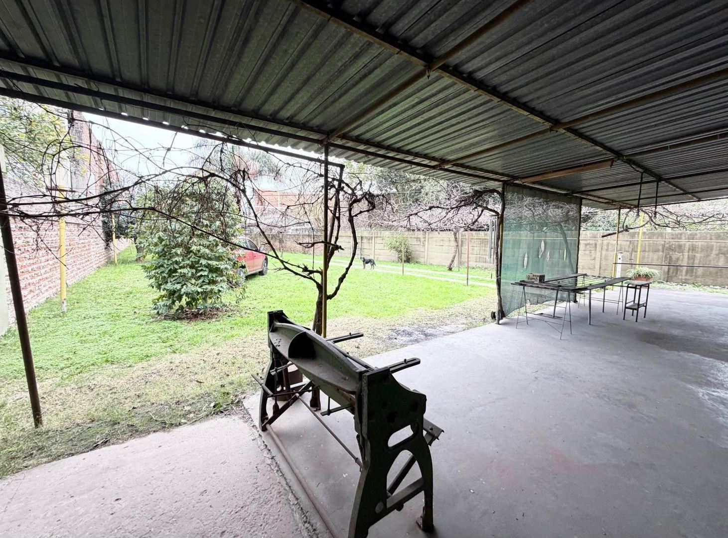Foto de VENTA Terreno de 767 m² | Casa y Galpón | Castellanos 2400, imagen 5