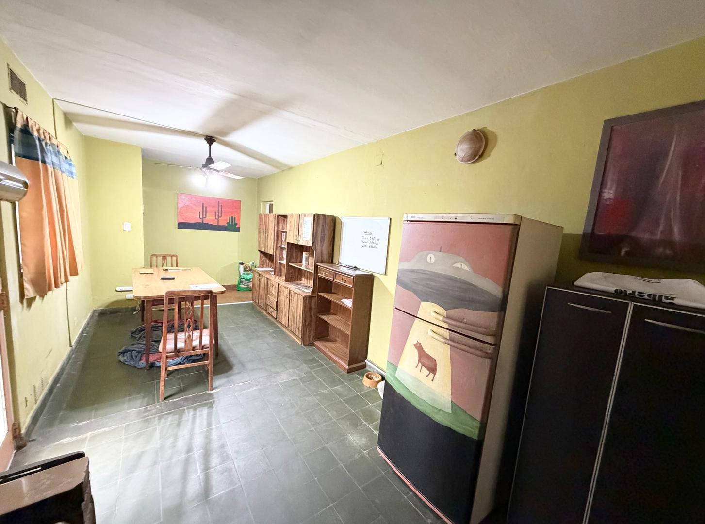 Foto de VENTA Terreno de 767 m² | Casa y Galpón | Castellanos 2400, imagen 3