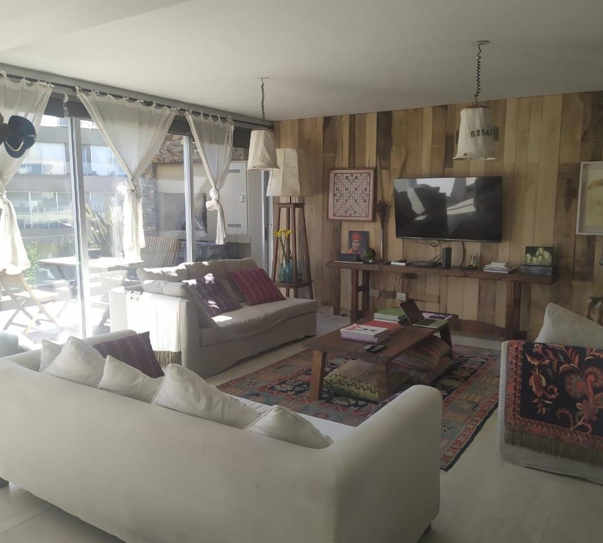 Foto de Venta triplex 5 ambientes en Nordelta, imagen 3