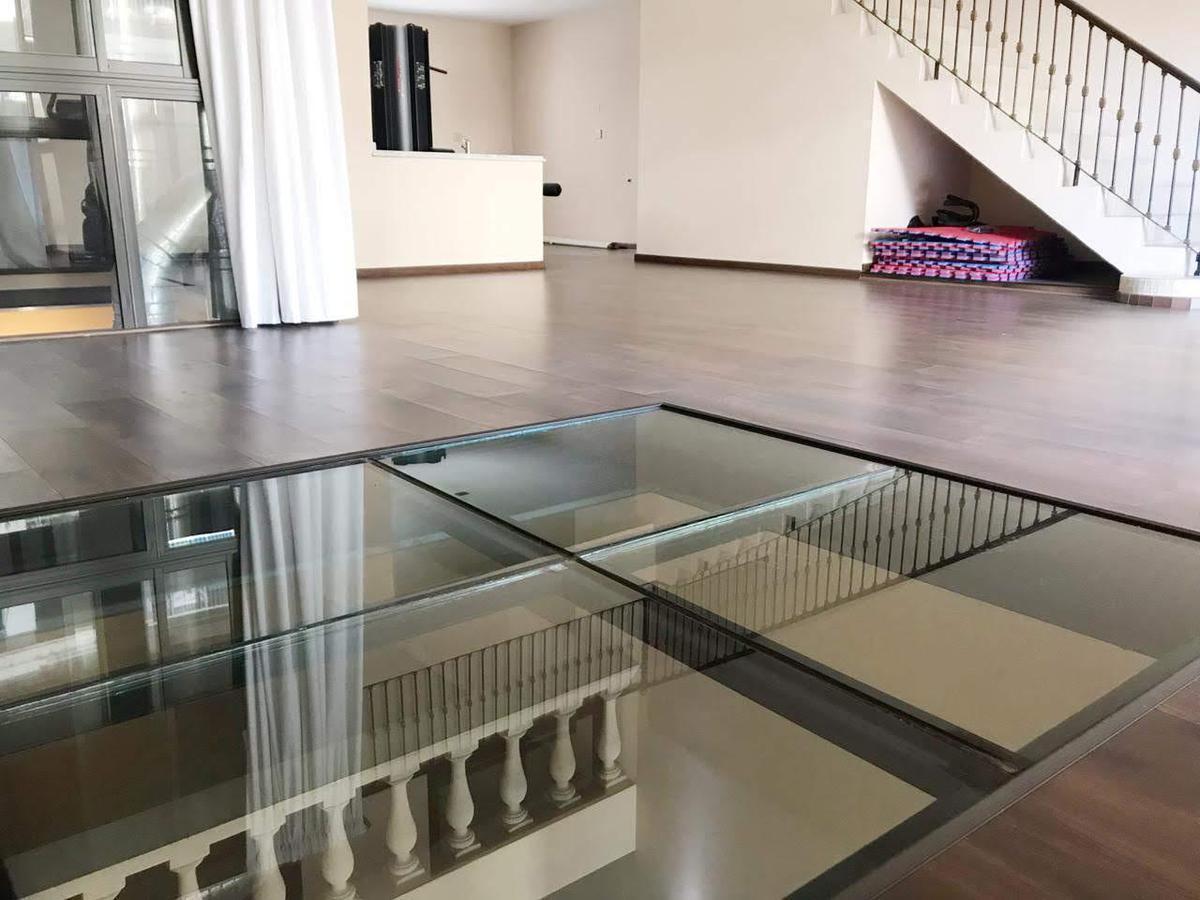Venta con Renta Reciclada con Habilitación Para Centro de Estética y Consultorio en Constitución 1