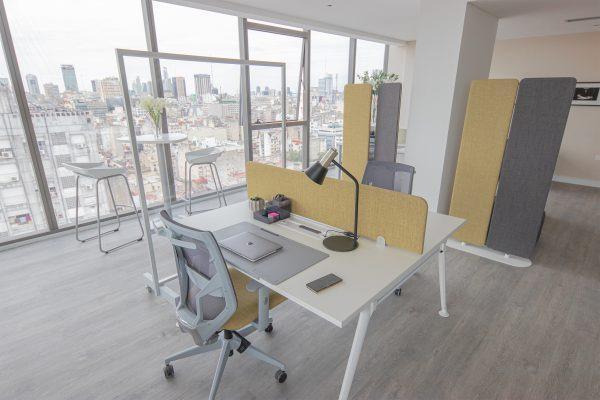 Venta exclusiva oficina en piso alto con 72,80m², planta libre a estrenar, en San Nicolás / Centro