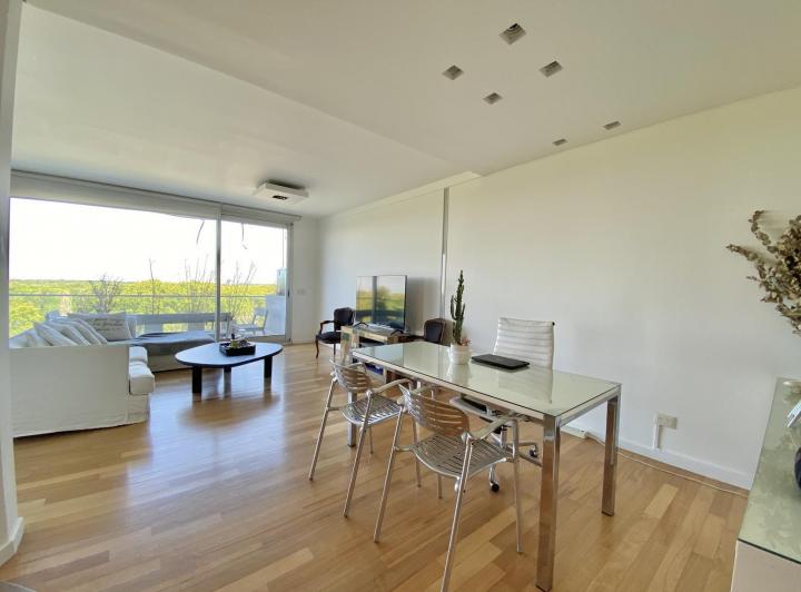 Venta con Renta Triplex En Forum Frente Al Rio Puerto Madero 270 m2 con Cochera y Baulera 3