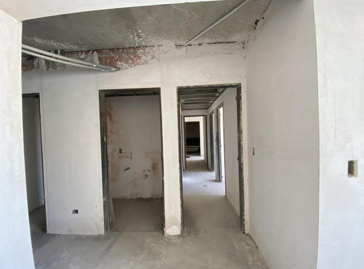 Venta Departamento de 4 Ambientes en Construcción, Belgrano R, Torres Roccatagliata 5