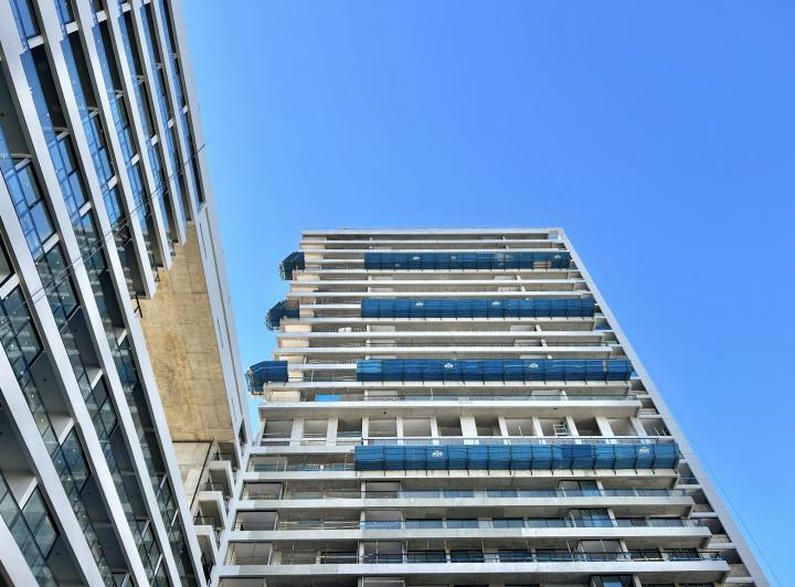 VENTA DEPARTAMENTO DE 4 AMBIENTES CON DEPENDENCIA EN CONSTRUCCION EN BELGRANO 5