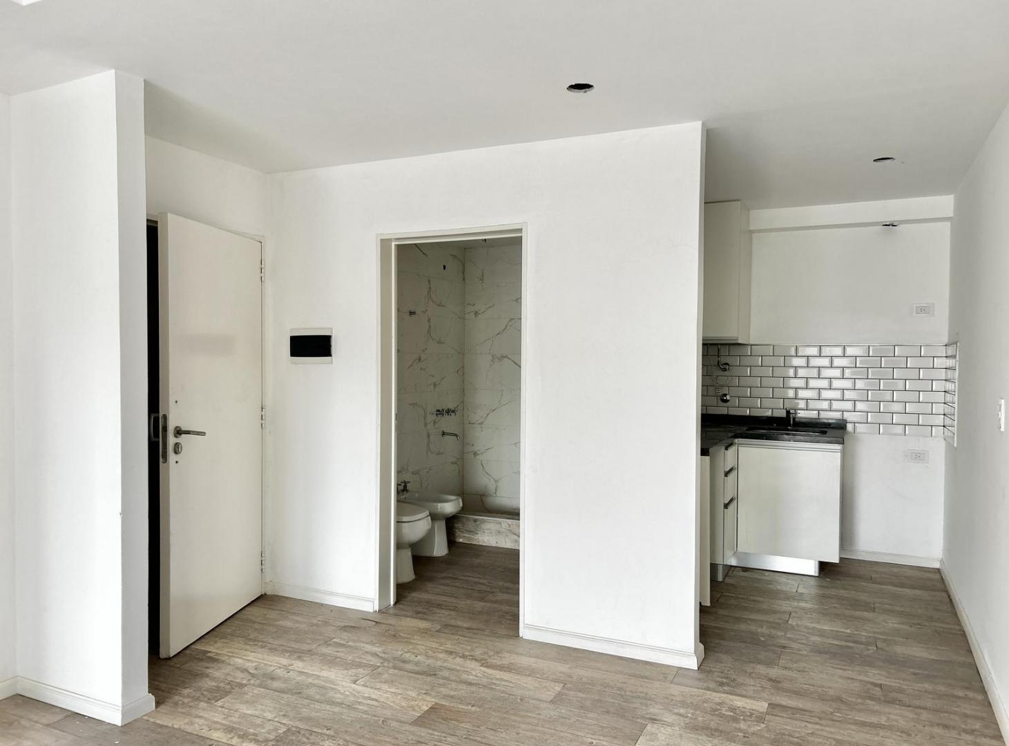 VENTA DEPARTAMENTO A ESTRENAR, MONOAMBIENTE CON BALCÓN, MUY LUMINOSO EN SAAVEDRA!