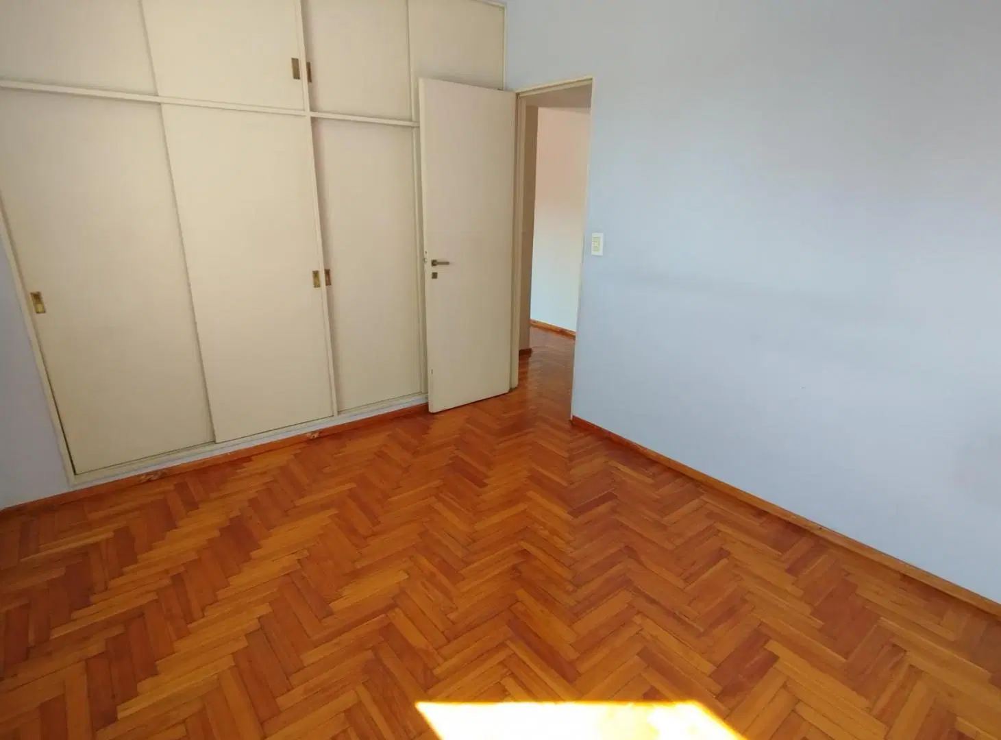 VENTA DEPARTAMENTO DE 3 AMBIENTES CON BALCON EN CONGRESO, APTO PROFESIONAL Y CREDITO HIPOTECARIO 5