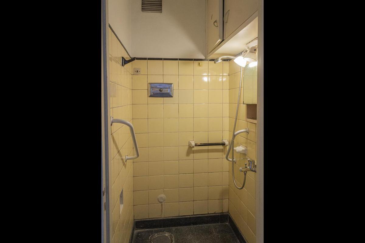 VENTA DEPARTAMENTO 4 AMBIENTES CON DEPENDENCIA OPORTUNIDAD EN PALERMO - Apto credito hipotecario