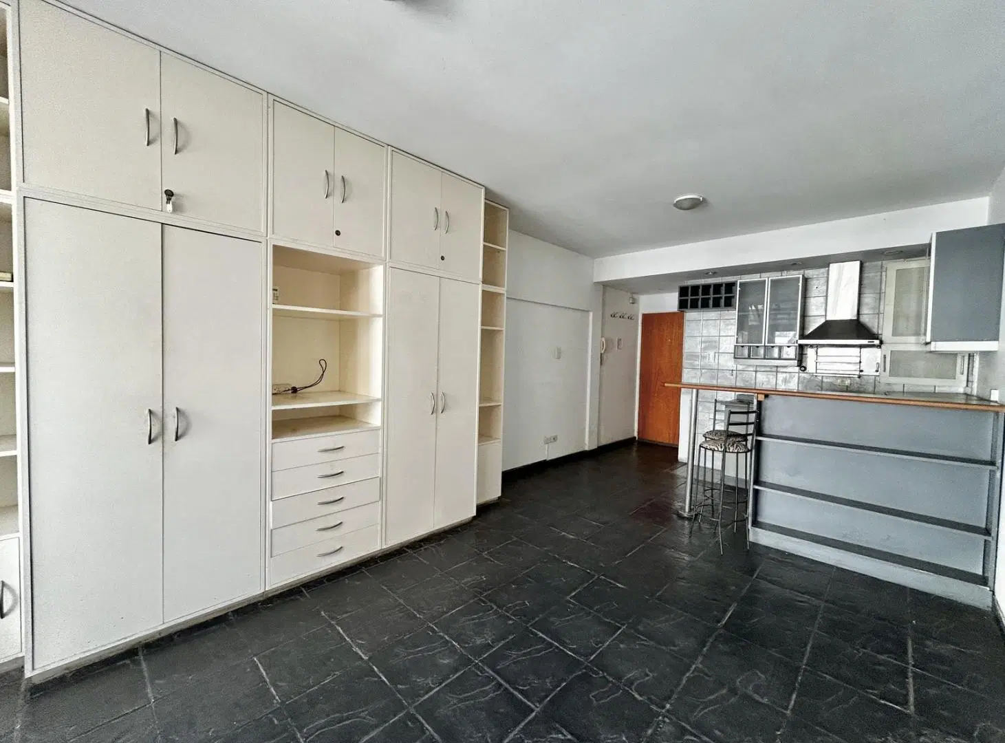 Venta Departamento de 1 Ambiente con Balcon en Palermo Chico 2