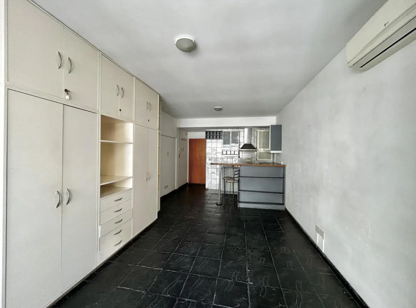 Venta Departamento de 1 Ambiente con Balcon en Palermo Chico 4