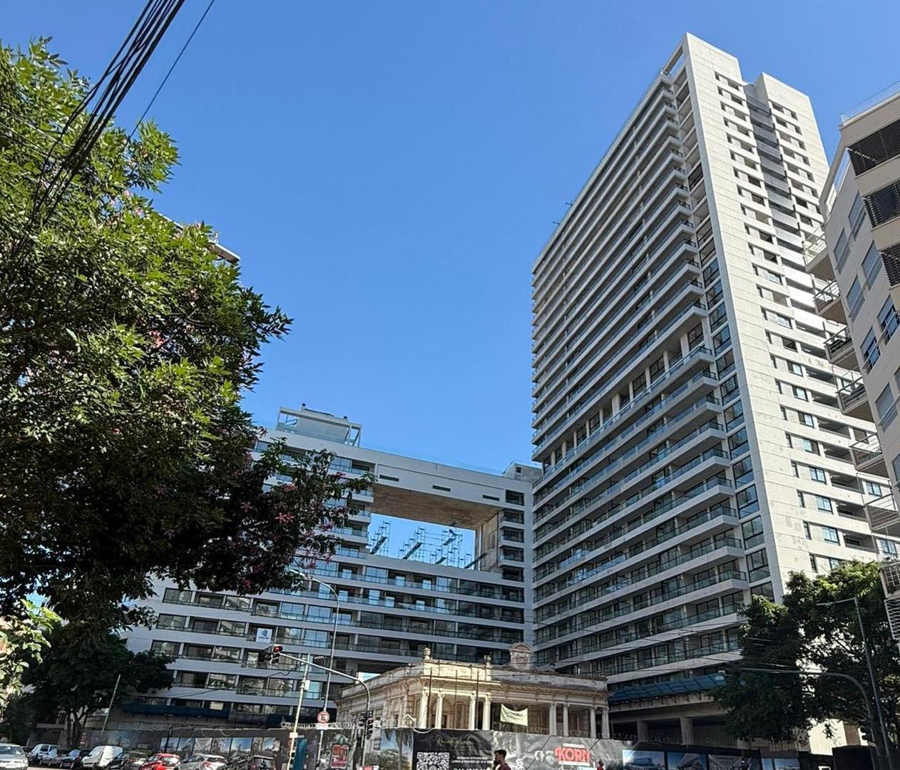 Belgrano R, Torre Palacio Roccatagliata - Venta Departamento de 2 Ambientes en Construcción