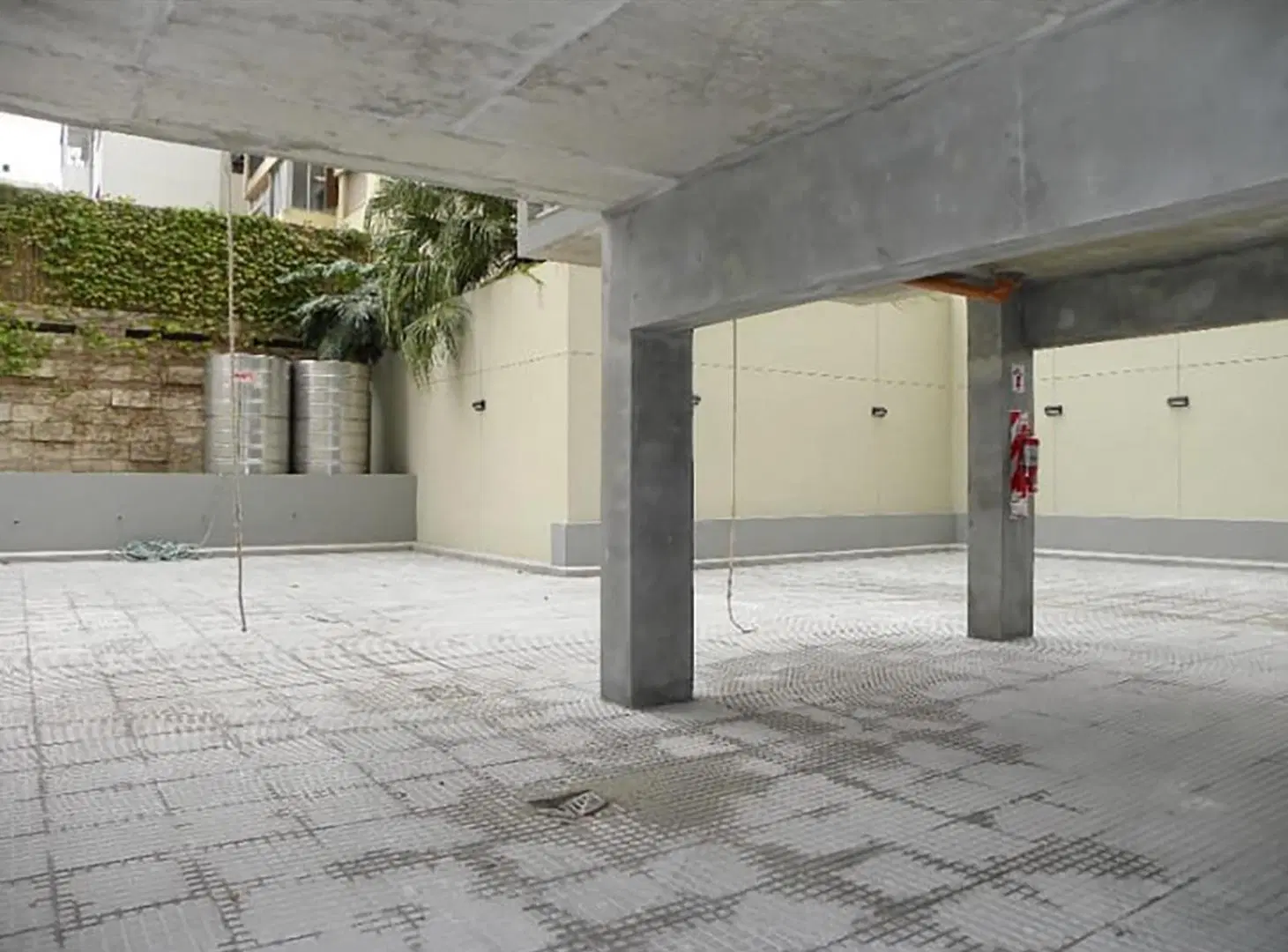 VENTA COCHERA FIJA EN EDIFICIO MODERNO EN BELGRANO - OPORTUNIDAD - APTO CREDITO HIPOTECARIO 3