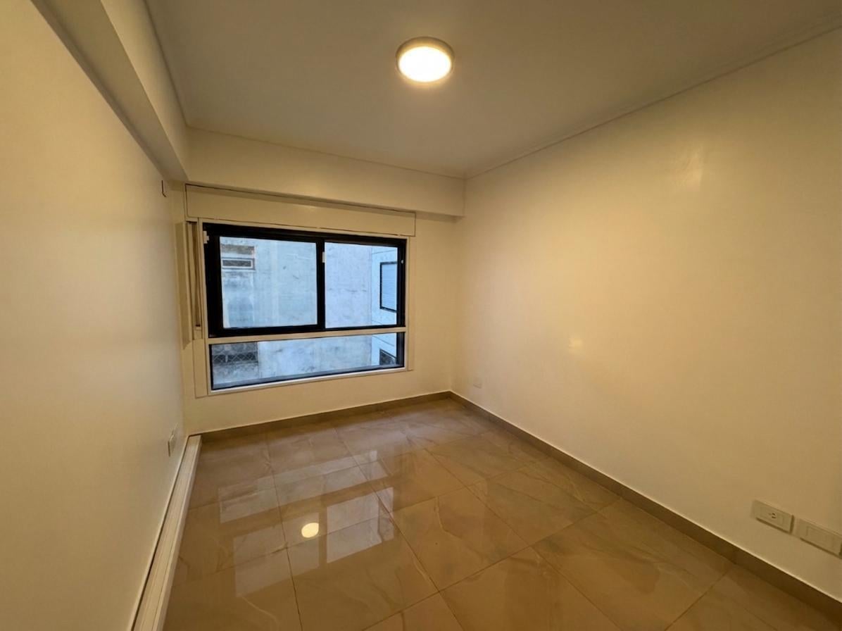 VENTA DEPARTAMENTO 4 AMBIENTES CON BALCON DEPENDENCIA Y COCHERA BELGRANO APTO CREDITO