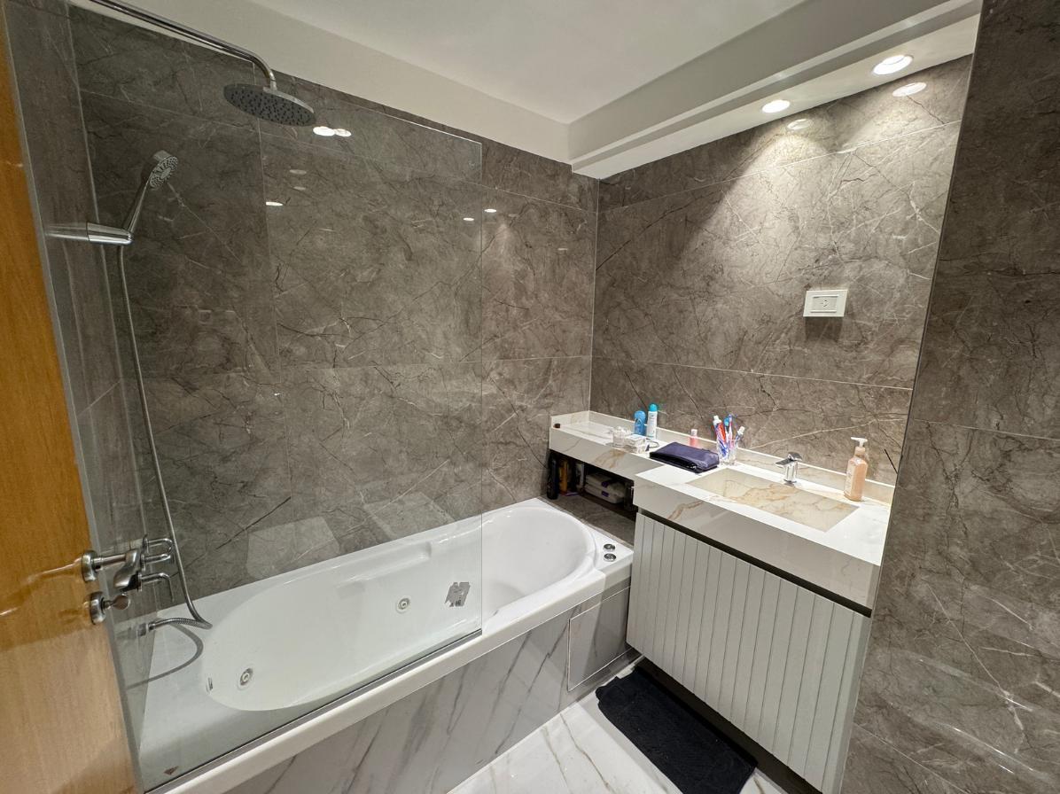 VENTA DEPARTAMENTO 4 AMBIENTES CON BALCON DEPENDENCIA Y COCHERA BELGRANO APTO CREDITO
