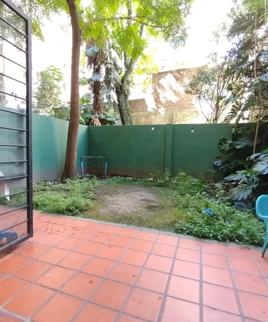 VENTA DEPARTAMENTO 2 AMBIENTES CON DOS PATIOS, EN BARRIO NORTE, APTO CREDITO Y PROFESIONAL 3