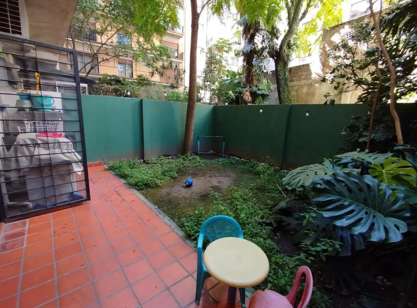 VENTA DEPARTAMENTO 2 AMBIENTES CON DOS PATIOS, EN BARRIO NORTE, APTO CREDITO Y PROFESIONAL 4