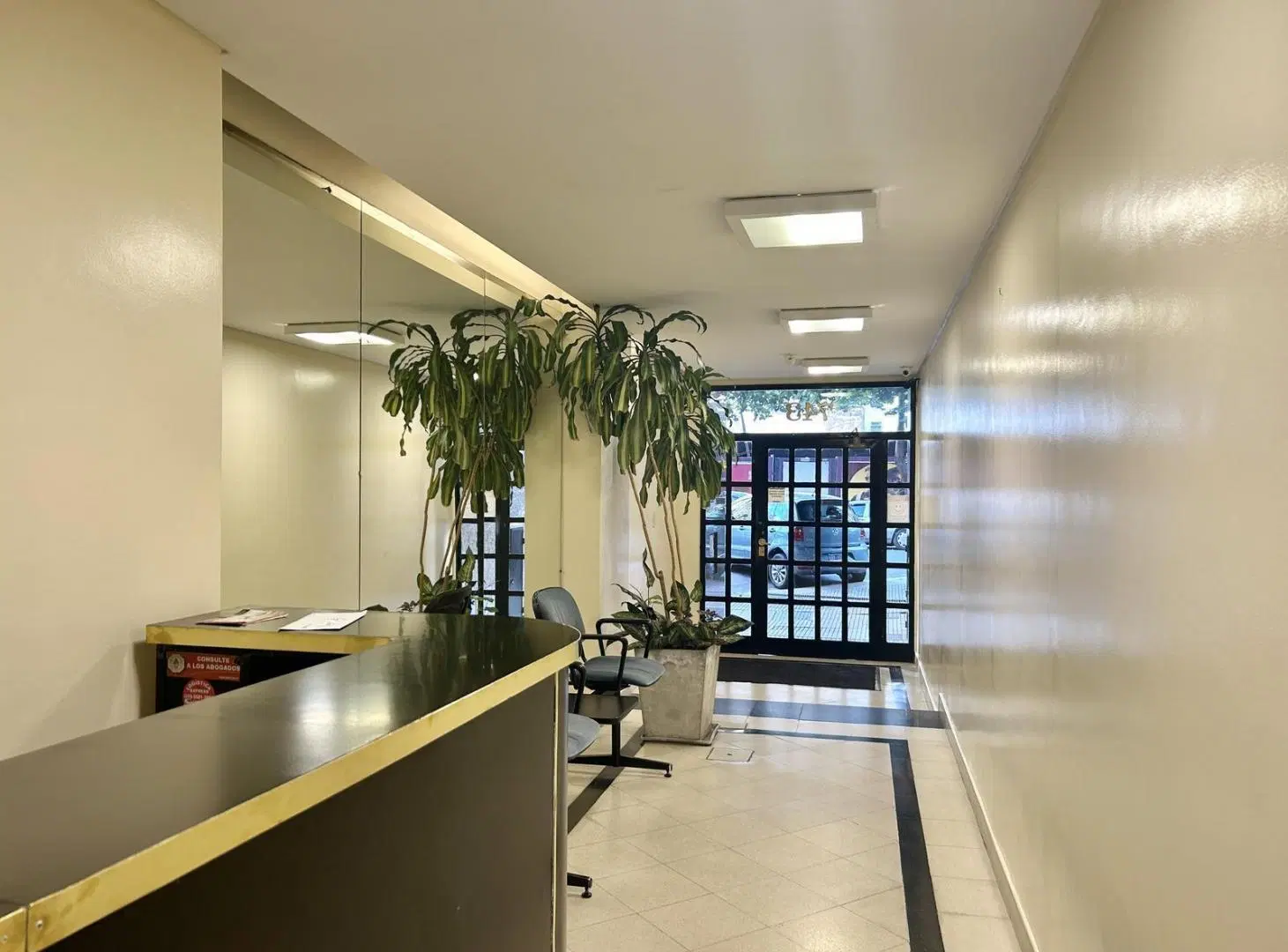 VENTA OFICINAS EN ZONA TRIBUNALES, SAN NICOLAS CON RENTA! 3