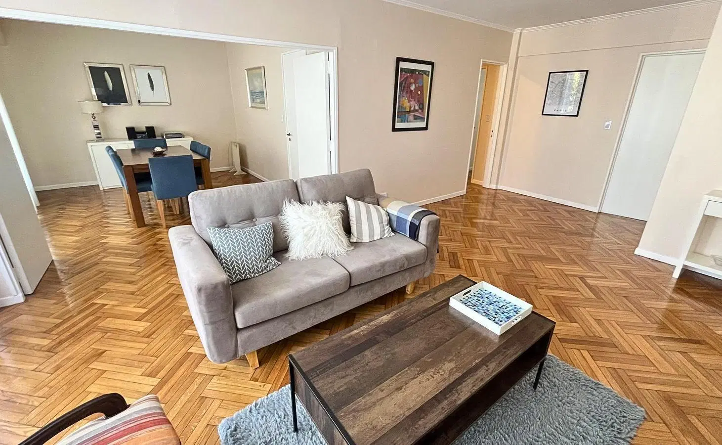 VENTA DEPARTAMENTO 4 AMBIENTES FRENTE BALCON TODO A NUEVO RECOLETA / BARRIO NORTE 3