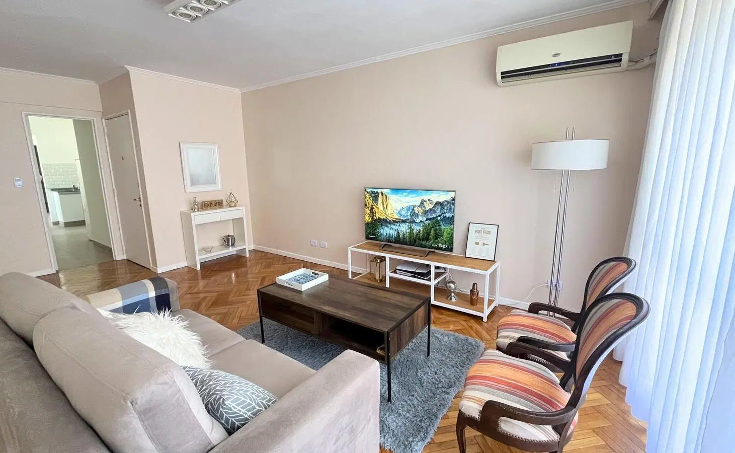 VENTA DEPARTAMENTO 4 AMBIENTES FRENTE BALCON TODO A NUEVO RECOLETA / BARRIO NORTE 2