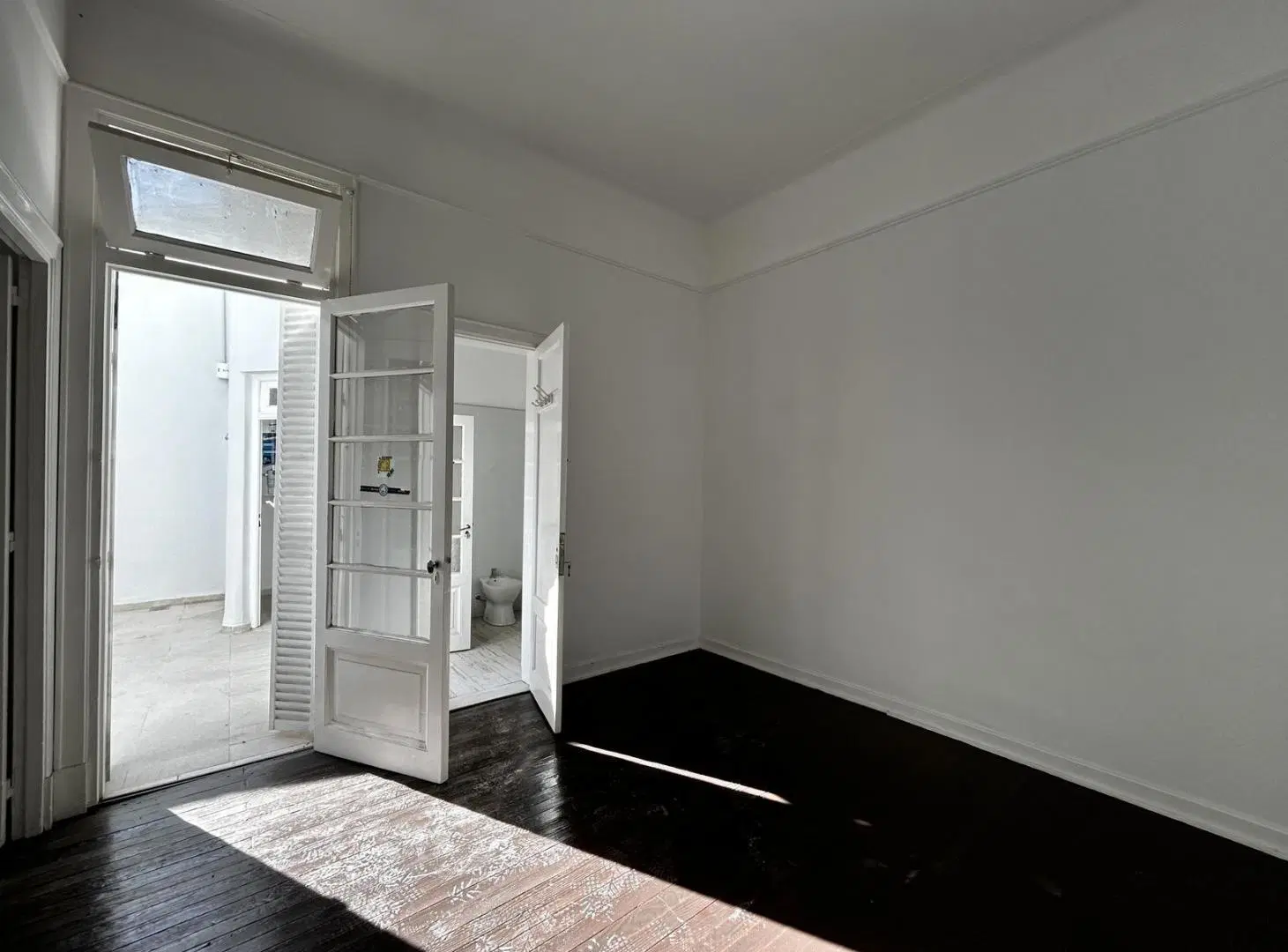 Venta renovado PH de 2 Ambientes con Patio Propio en Paternal. Apto Profesional y Crédito. 4