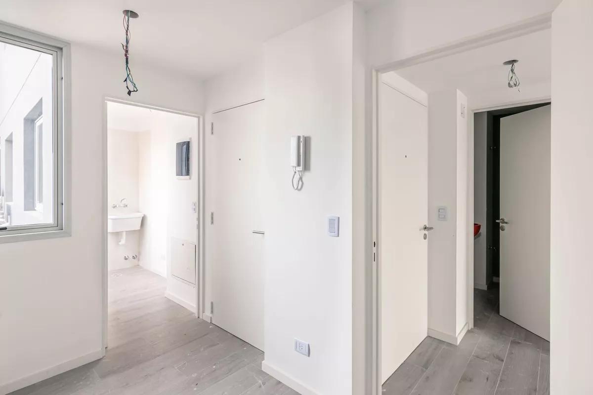 Foto de Venta Departamento Estrenar 4 Ambientes, Palier Privado y Balcón, imagen 1
