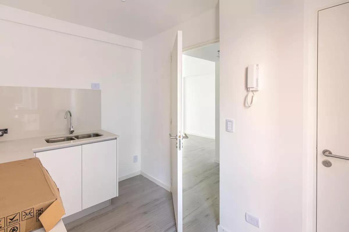 Foto de Venta Departamento 4 Ambientes con Palier Privado y Balcón Terraza en, imagen 4